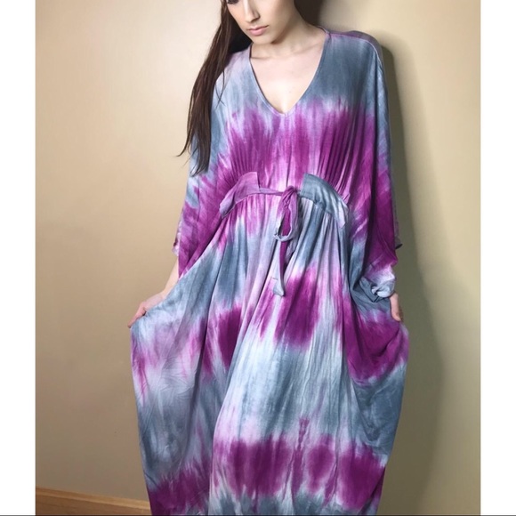 Oversized Tie Dye Maxi Dress - Picture 5 of 8